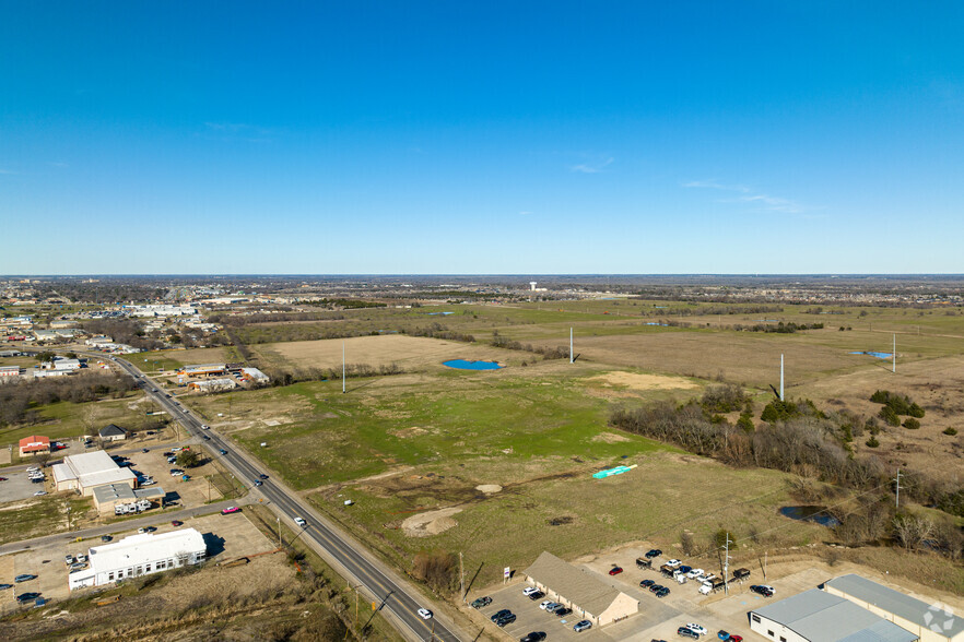 8917 Wesley St, Greenville, TX en venta - Vista aérea - Imagen 3 de 9