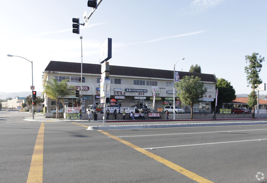 18472 E Colima Rd, Rowland Heights, CA en alquiler - Foto del edificio - Imagen 2 de 3