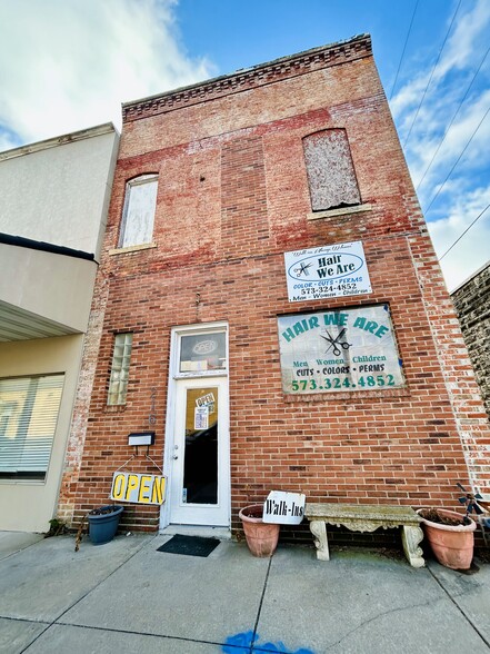 216 W Main St, Bowling Green, MO en venta - Foto del edificio - Imagen 2 de 15