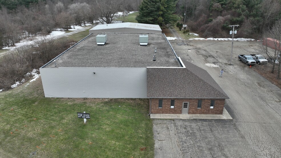 1586 Paw Paw Ave, Benton Harbor, MI en venta - Foto del edificio - Imagen 2 de 24