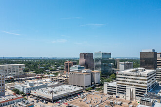 8226 Douglas Ave, Dallas, TX - VISTA AÉREA  vista de mapa - Image1