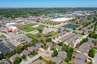 8596 E 101st St, Tulsa, OK - VISTA AÉREA  vista de mapa