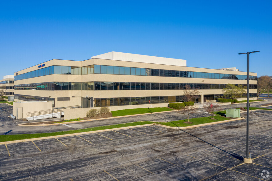 2707 Butterfield Rd, Oak Brook, IL en alquiler - Foto del edificio - Imagen 1 de 18