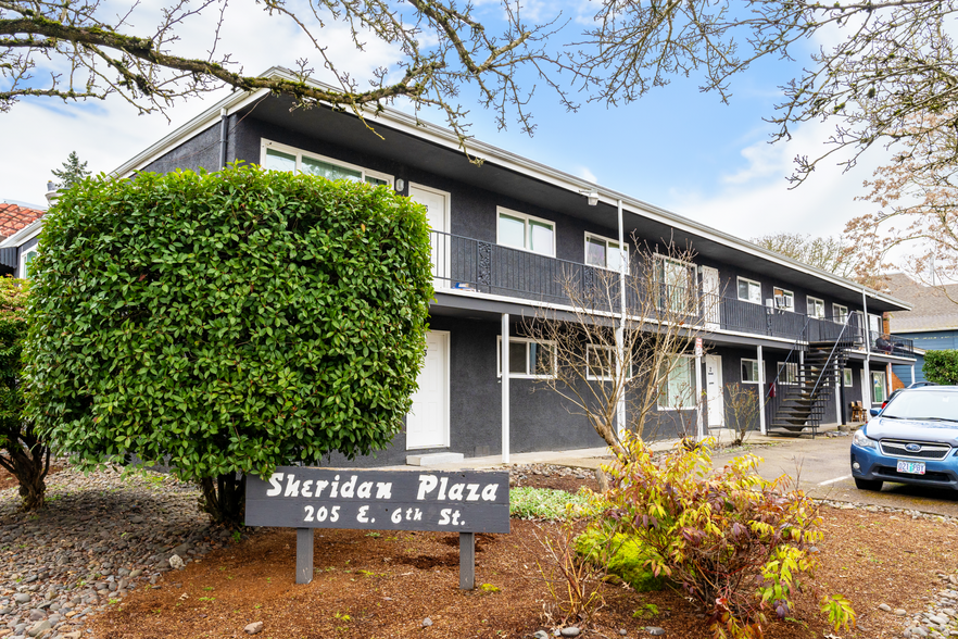 205 6th Ave SE, Albany, OR en venta - Foto del edificio - Imagen 1 de 9