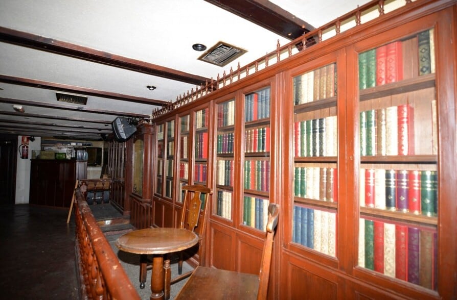 Local en Salamanca en venta - Foto del edificio - Imagen 2 de 24