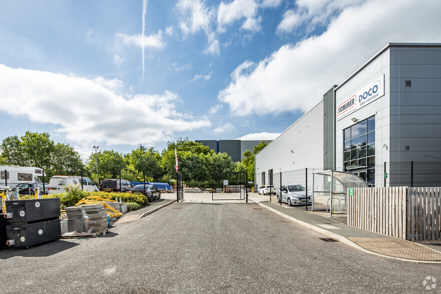 Kingsway, Rochdale en alquiler - Foto del edificio - Imagen 3 de 4