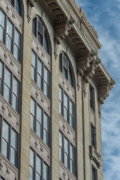 150-152 Rue Notre-Dame E, Montréal, QC en alquiler - Foto del edificio - Imagen 3 de 6