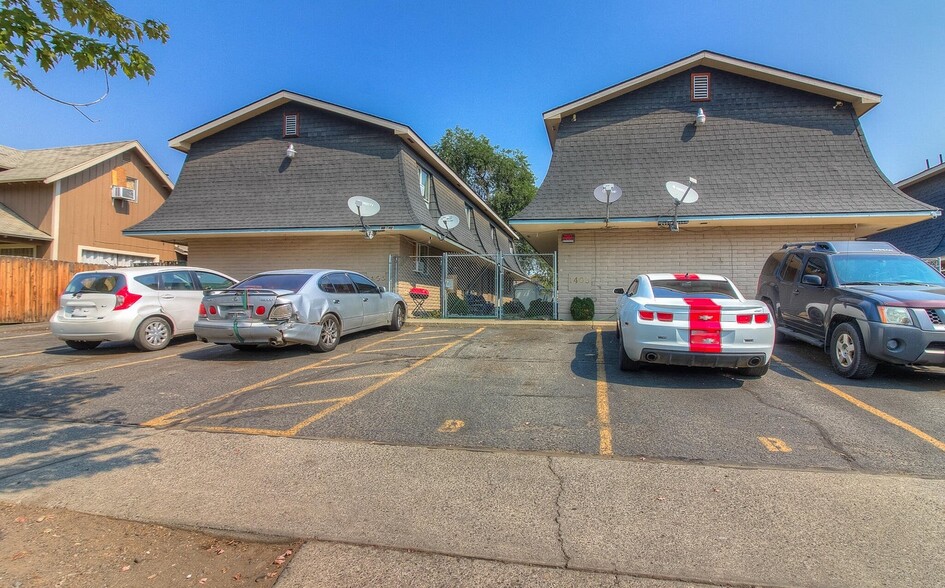 1403 Roosevelt Ave, Yakima, WA en venta - Foto del edificio - Imagen 3 de 12