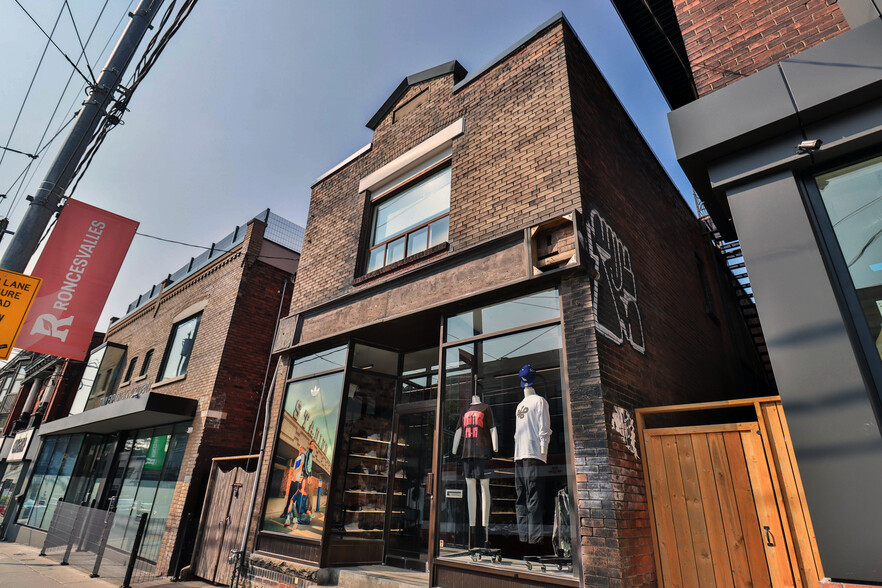 406 Roncesvalles Ave, Toronto, ON en alquiler - Foto del edificio - Imagen 3 de 8