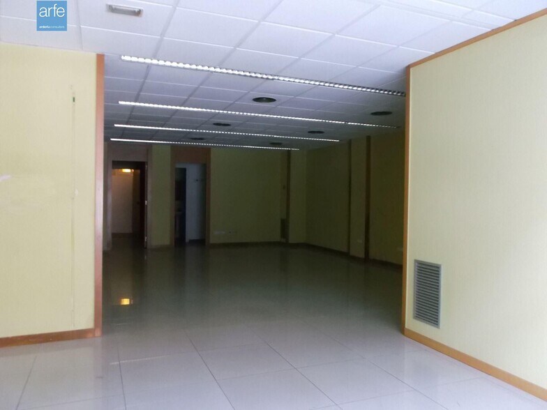 Edificio residencial en Manresa, Barcelona en venta - Foto del interior - Imagen 3 de 23