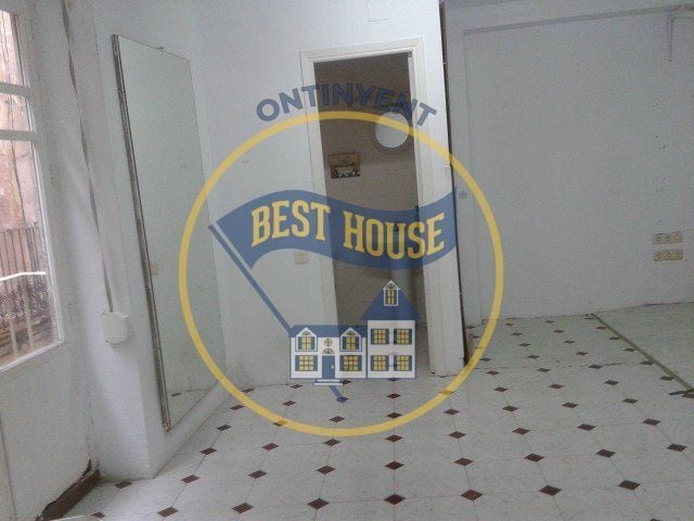 Local en València en venta - Foto del edificio - Imagen 2 de 8