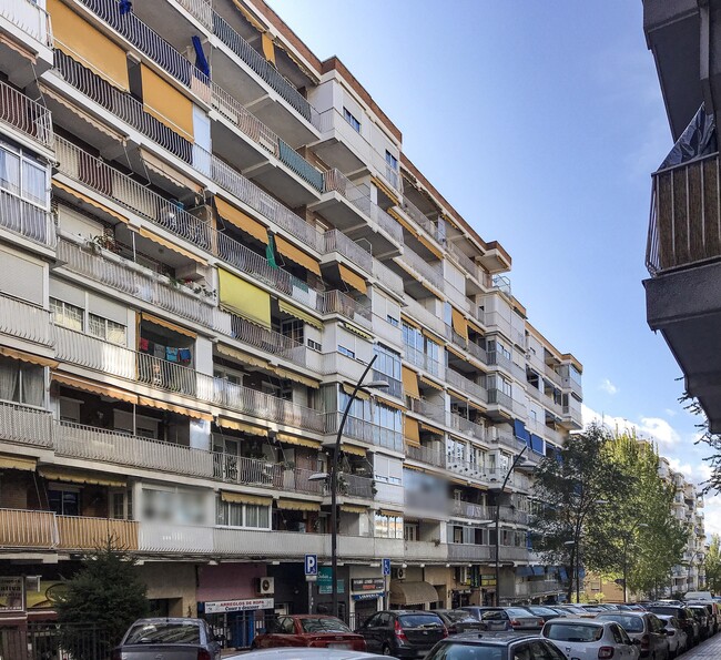 Más detalles de Calle Pintor Ribera, 7, Móstoles - Edificio residencial​ en venta