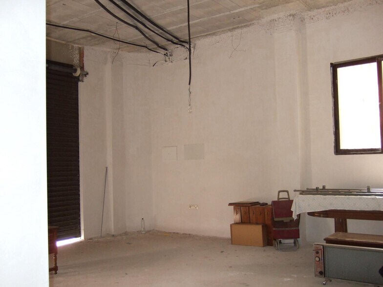 Local en Almussafes en alquiler - Foto del edificio - Imagen 2 de 3