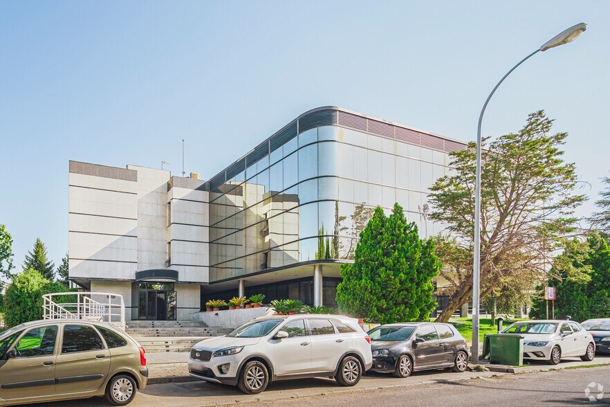 Oficina en Villaviciosa de Odón, Madrid en venta - Foto del edificio - Imagen 2 de 3