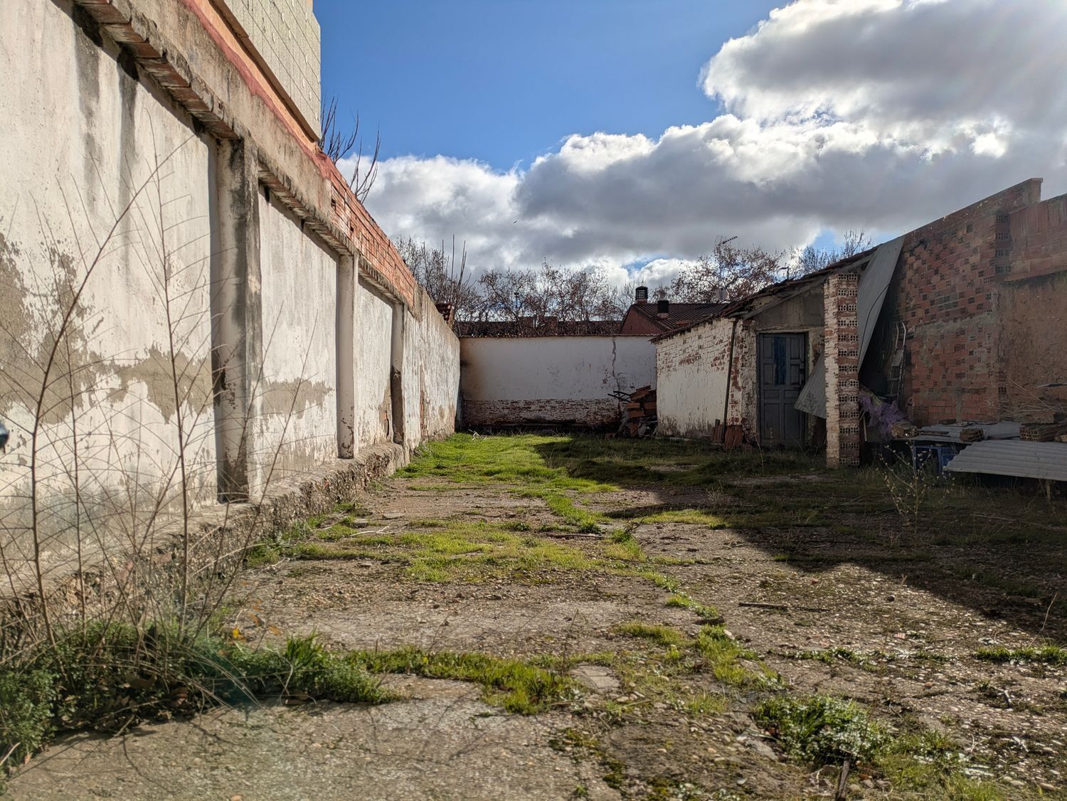 Calle de la Serranía de Ronda, 36, Valladolid, Valladolid en venta Foto del edificio- Imagen 1 de 33