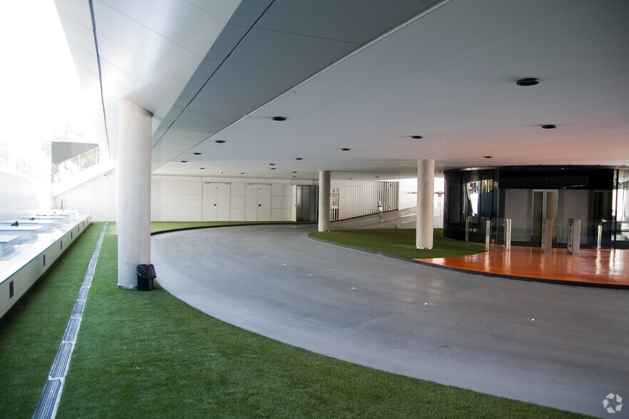 Calle de Méndez Álvaro, 56, Madrid, Madrid en alquiler - Foto del edificio - Imagen 2 de 18