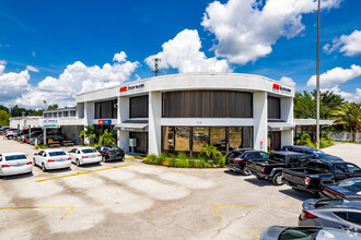 6363-6365 E Colonial Dr, Orlando, FL en alquiler Foto del edificio- Imagen 2 de 25