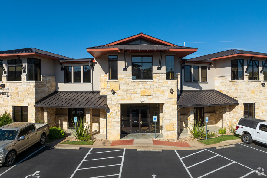 2802 Flintrock Trce, Austin, TX en alquiler - Foto del edificio - Imagen 3 de 41