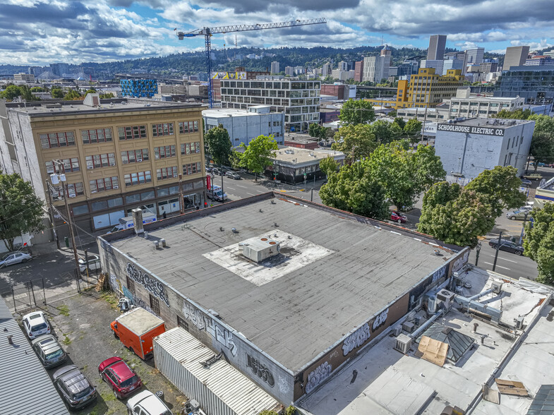 324 SE Grand Ave, Portland, OR en venta - Foto del edificio - Imagen 2 de 4