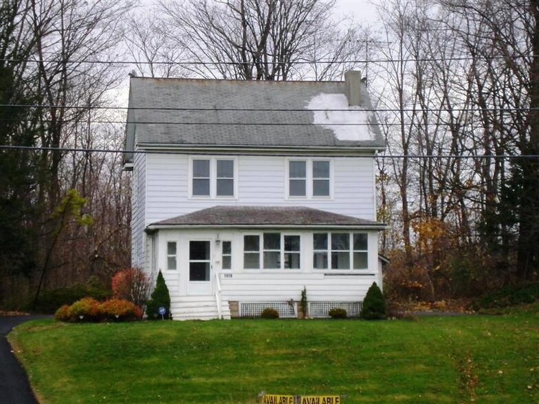 1978 South Rd, Poughkeepsie, NY en venta - Foto principal - Imagen 1 de 5