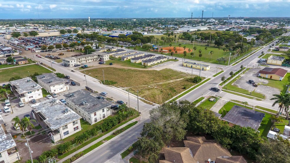 Sw 4th Street, Homestead, FL en venta - Vista aérea - Imagen 3 de 26