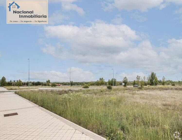 Terreno en Ávila, Ávila en venta - Foto del edificio - Imagen 3 de 7