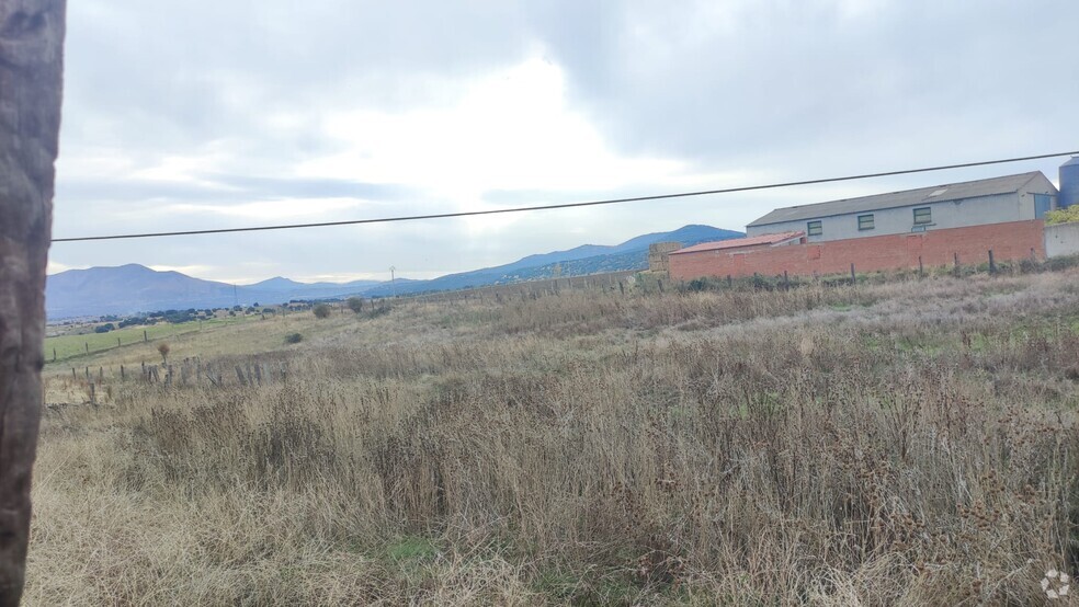 Terrenos en Zarzuela del Monte, Segovia en venta - Foto del edificio - Imagen 1 de 7