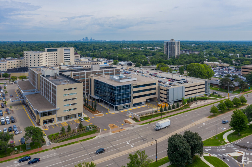 6565 S France Ave, Edina, MN en alquiler - Foto del edificio - Imagen 2 de 5