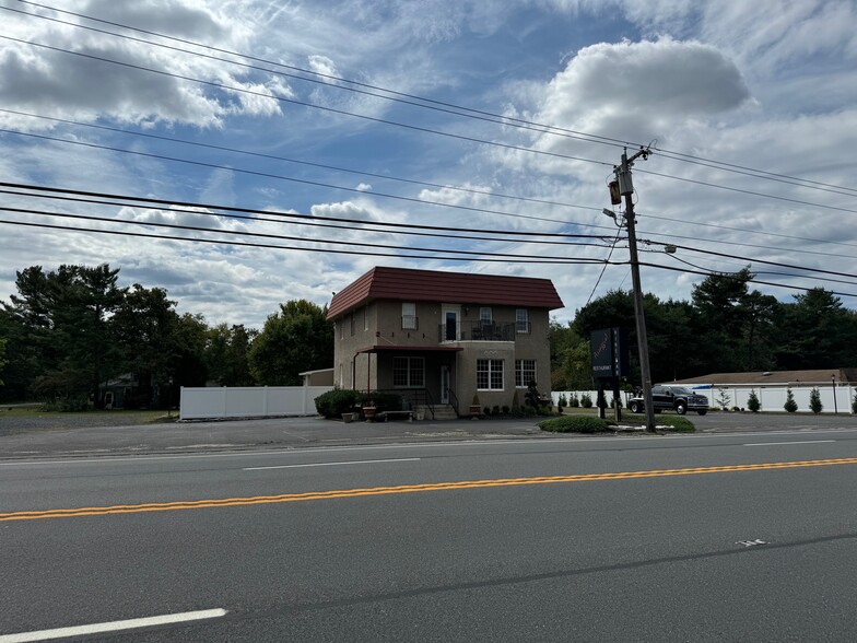 500 W White Horse Pike, Egg Harbor City, NJ en venta - Foto del edificio - Imagen 1 de 24