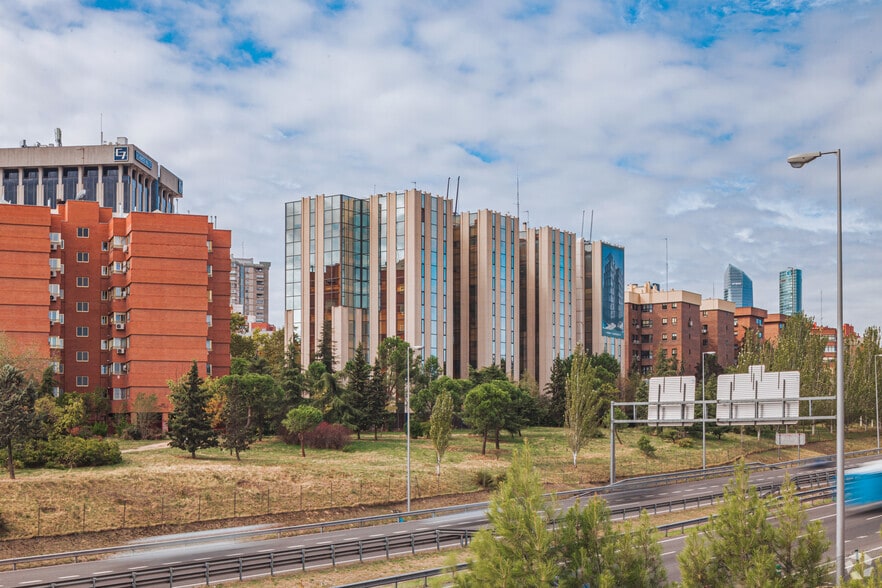 Calle Caleruega, 81, Madrid, Madrid en venta - Foto principal - Imagen 1 de 1