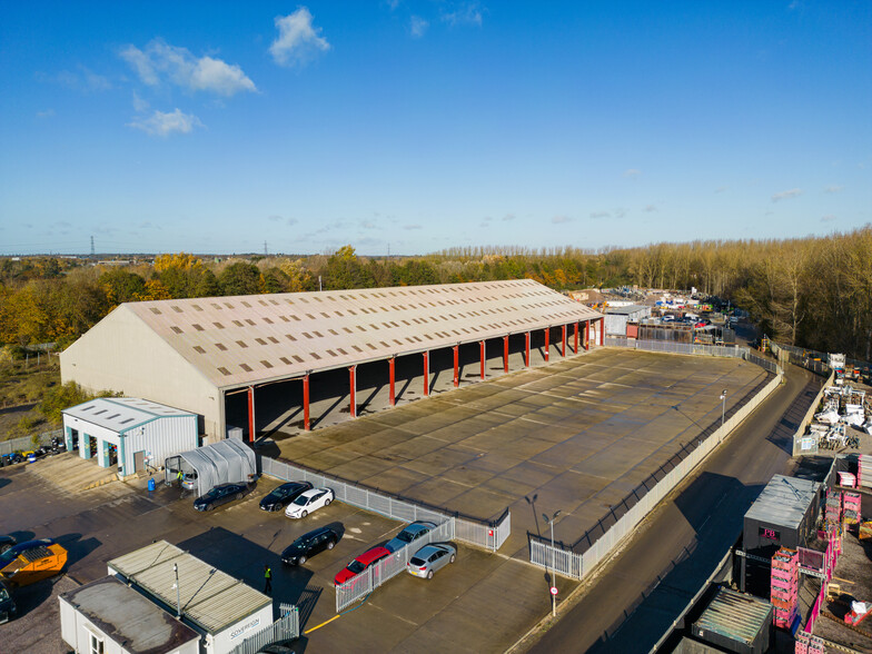 Thorney Mill Rd, West Drayton en alquiler - Foto del edificio - Imagen 2 de 18