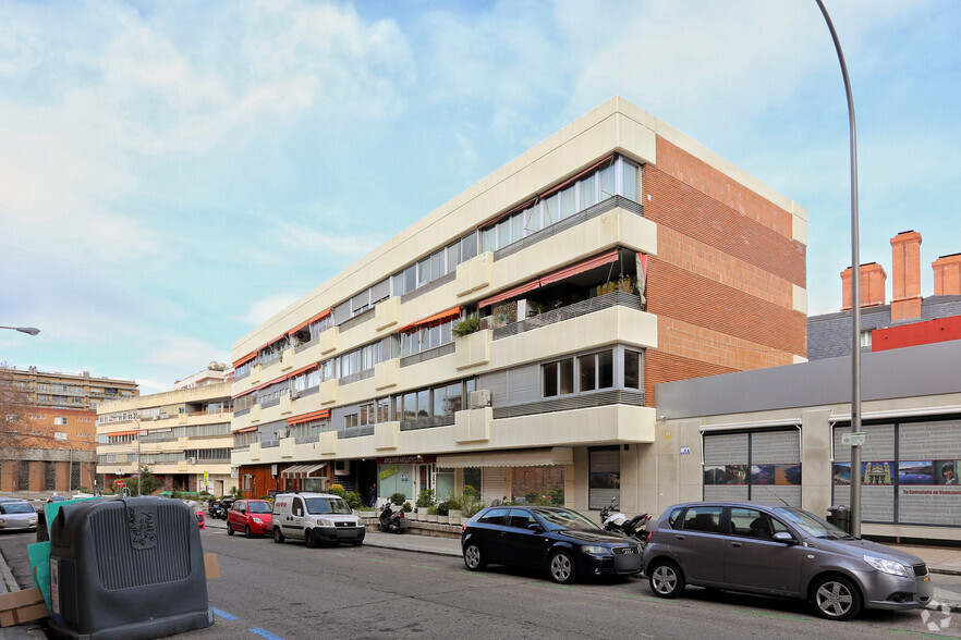 Calle Apolonio Morales, 3, Madrid, Madrid en alquiler - Foto del edificio - Imagen 2 de 4