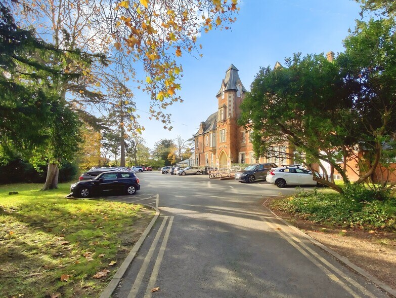 Eastcourt Ave, Reading en alquiler - Foto del edificio - Imagen 2 de 18
