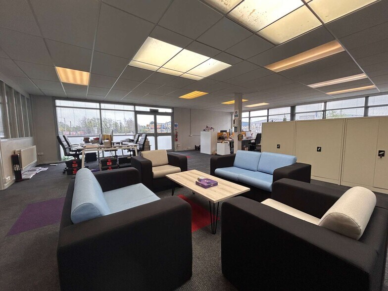 19A Ballinderry Rd, Lisburn en alquiler - Foto del edificio - Imagen 2 de 2