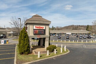 Más detalles de 1562 Akron Peninsula Rd, Akron, OH - Local en venta