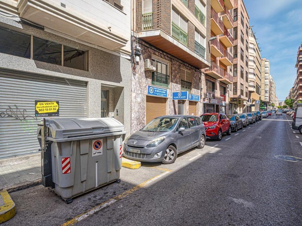 Carrer Ruperto Chapí, 15, Elche, Alicante en venta Foto del edificio- Imagen 1 de 11