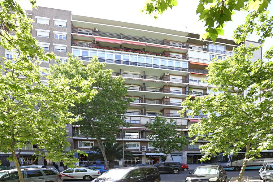 Paseo de la Castellana, 153, Madrid, Madrid en alquiler - Foto del edificio - Imagen 2 de 4