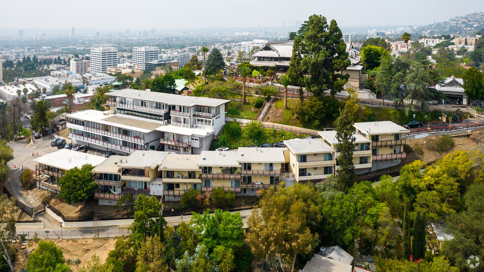 1999 N Sycamore Ave, Los Angeles, CA en venta - Vista aérea - Imagen 3 de 9