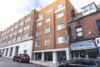 Más detalles de 22-42 Gordon St, Luton - Local en alquiler