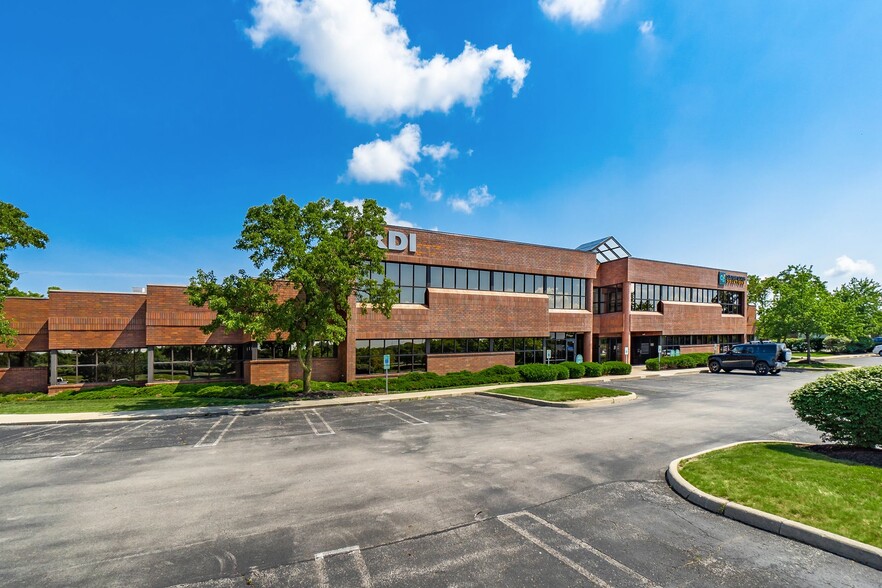 600 Lakeview Plaza Blvd, Worthington, OH en alquiler - Foto del edificio - Imagen 1 de 13