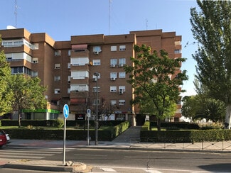 Más detalles de Avenida ONU, 70, Móstoles - Edificio residencial​ en venta