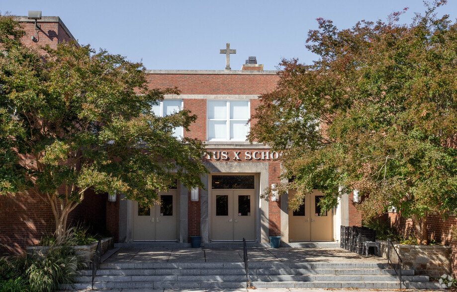 6432 York Road, Baltimore, MD  21212, Baltimore, MD en alquiler - Foto del edificio - Imagen 3 de 6