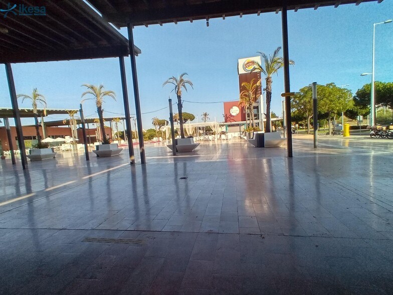 Local en Punta Umbría, Huelva en venta - Foto del edificio - Imagen 1 de 6