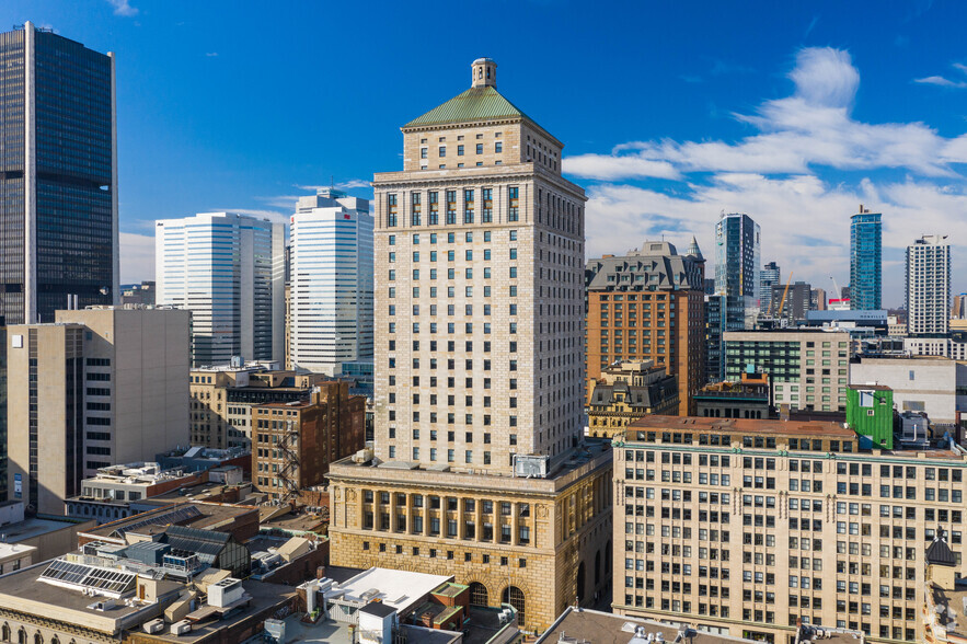 360 Rue Saint-Jacques, Montréal, QC en alquiler - Foto del edificio - Imagen 1 de 4