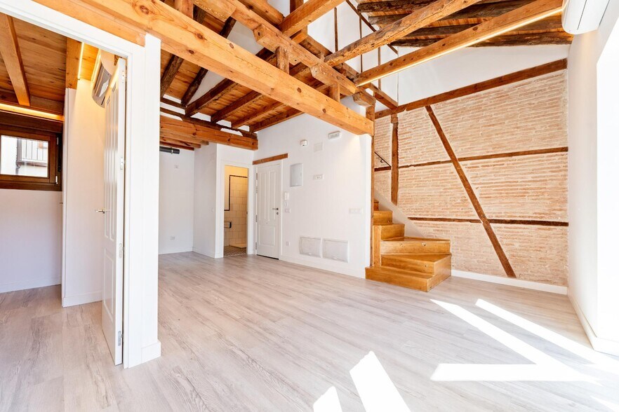 Edificio residencial en Toledo, Toledo en venta - Foto del interior - Imagen 2 de 31