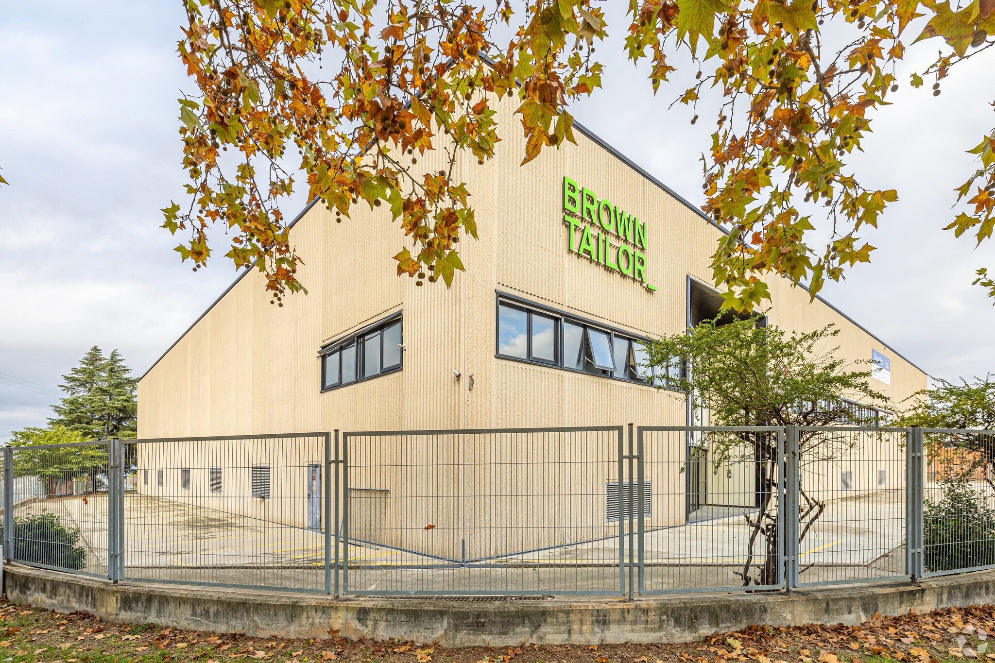 Carrer de Ramon Farguell, 51-53, Manresa, Barcelona en venta Foto del edificio- Imagen 1 de 9