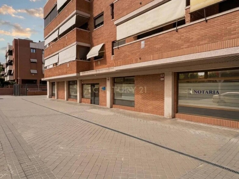 Oficina/Local en Pozuelo de Alarcón, Madrid en alquiler - Foto del edificio - Imagen 3 de 5