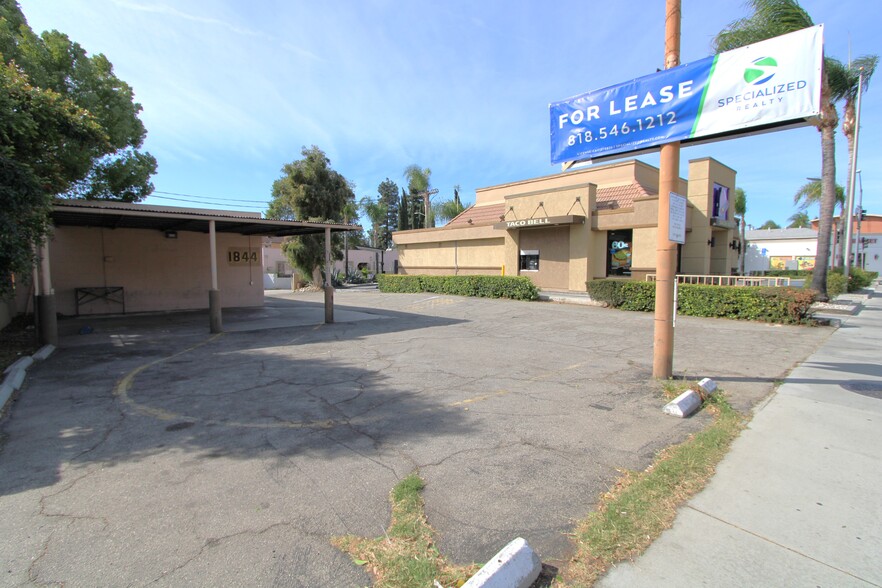 1844 W Glenoaks Blvd, Glendale, CA en alquiler - Foto del edificio - Imagen 2 de 8