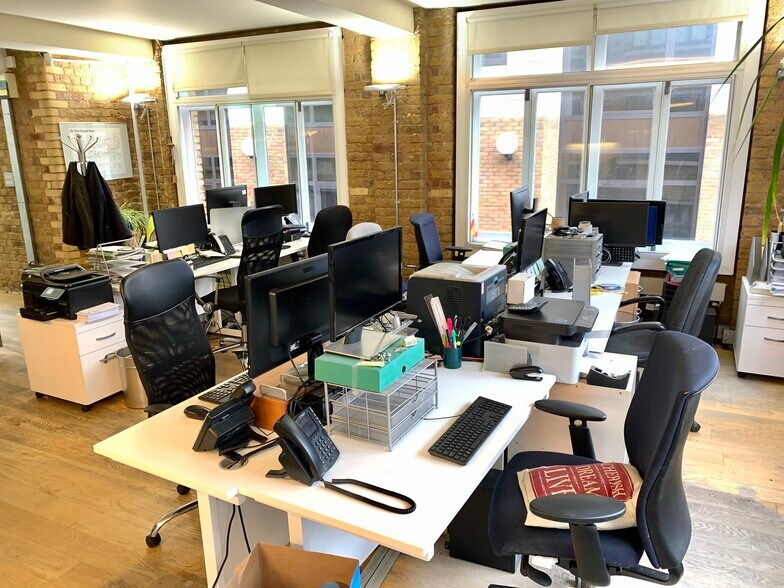 4 Ravey St, London en alquiler - Foto del interior - Imagen 3 de 78