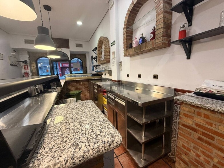 Calle del Cardenal Silíceo, 37, Madrid, Madrid en venta - Foto del interior - Imagen 2 de 2